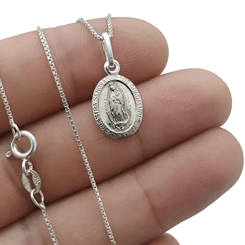 Dije de la Virgen Guadalupe en Plata 925 Italiana con cadena para mujer