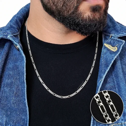 Hombre luciendo cadena de plata 925 italiana tejido 3x1 de 3mm y 60cm.